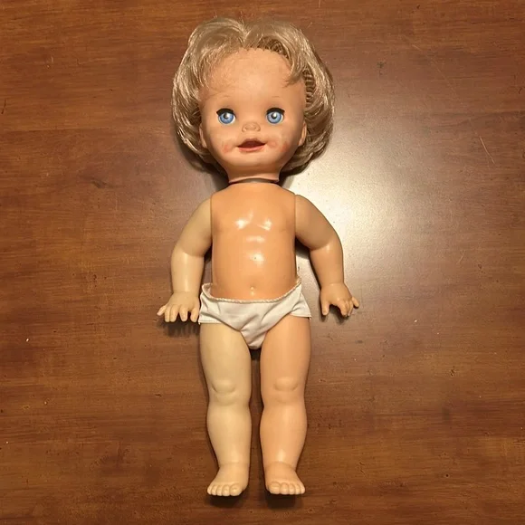 Saucy expressions doll mattel hot sale